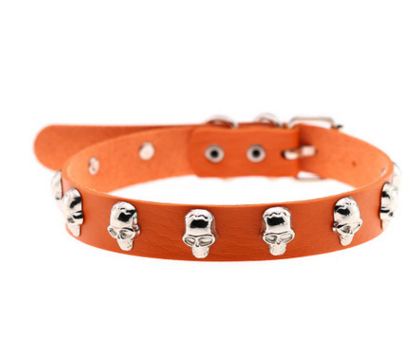 Skull Riveted Choker orange