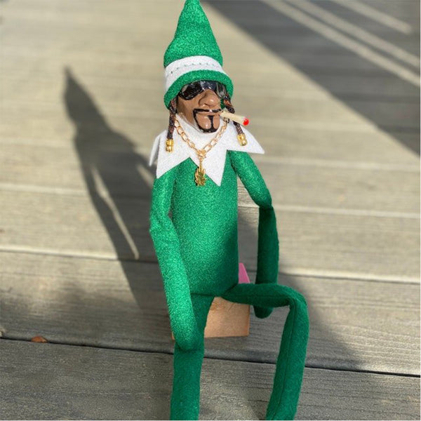 Snoop On A Stoop Christmas Elf